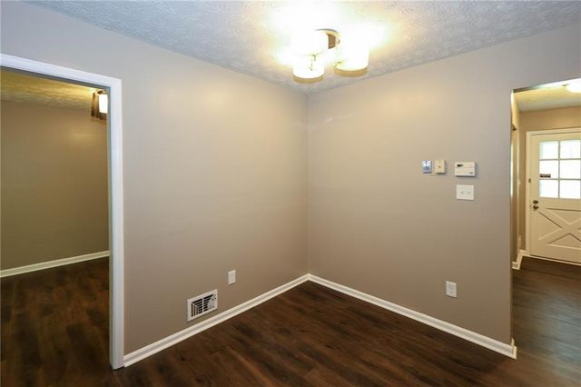 7362 Penland Drive, Riverdale, GA 30296