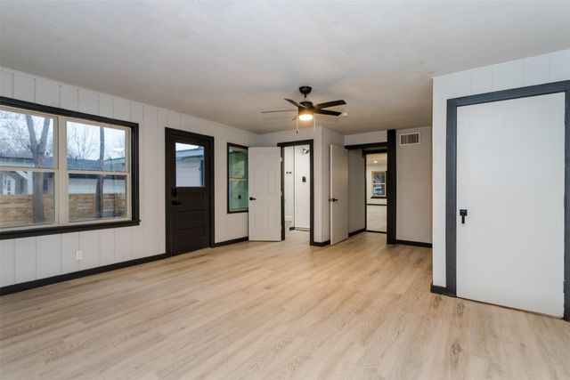 4520 Geddes Avenue, Fort Worth, TX 76107