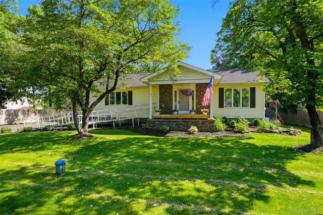 147 County Route 1, Warwick, NY 10990