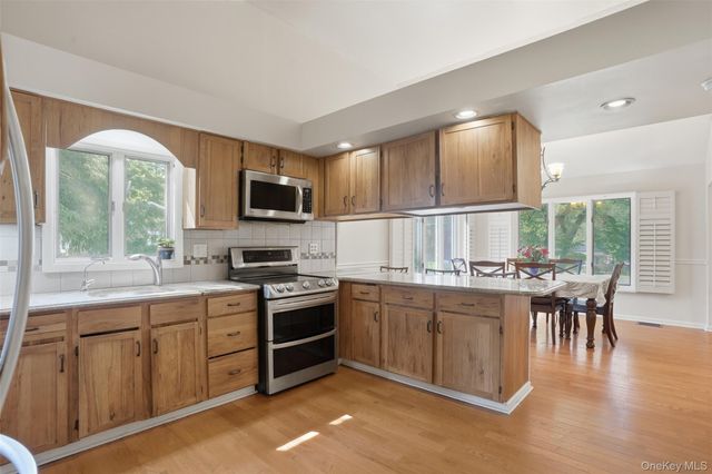 147 County Route 1, Warwick, NY 10990
