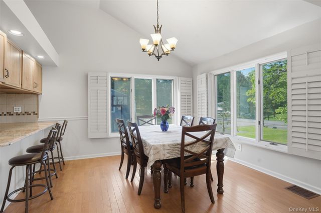 147 County Route 1, Warwick, NY 10990