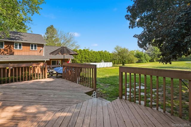 147 County Route 1, Warwick, NY 10990