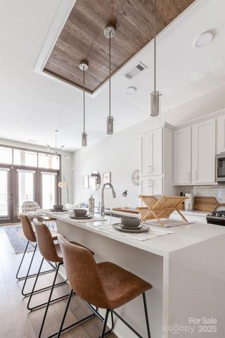 2401 Euclid Avenue 104, Charlotte, NC 28203