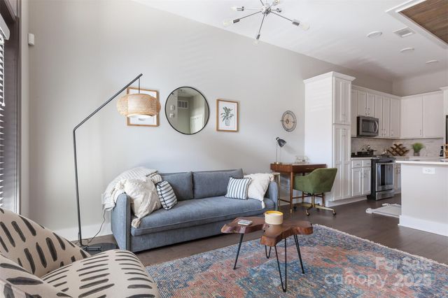 2401 Euclid Avenue 104, Charlotte, NC 28203