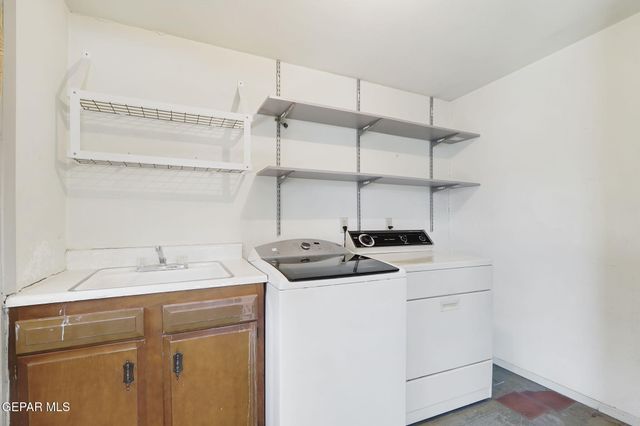 6024 CABRILLO Drive Drive, El Paso, TX 79912