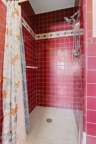 6024 CABRILLO Drive Drive, El Paso, TX 79912