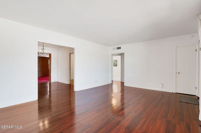 6024 CABRILLO Drive Drive, El Paso, TX 79912