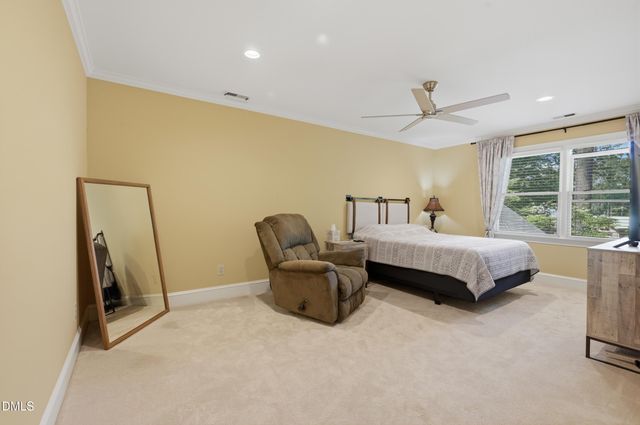 7514 Wellesley Park S, Raleigh, NC 27615