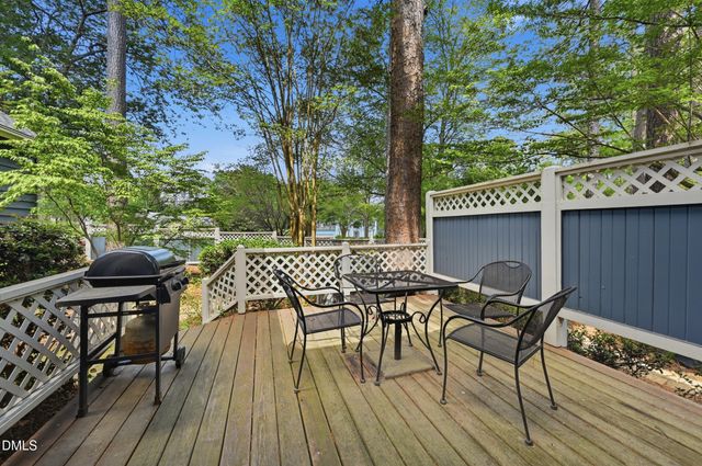 7514 Wellesley Park S, Raleigh, NC 27615
