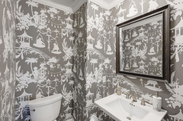7514 Wellesley Park S, Raleigh, NC 27615