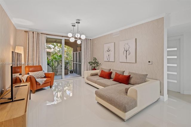 17145 N Bay Road 4204, Sunny Isles Beach, FL 33160