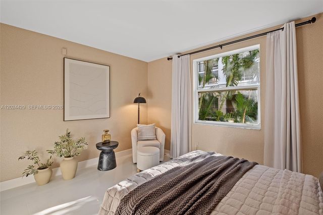 17145 N Bay Road 4204, Sunny Isles Beach, FL 33160