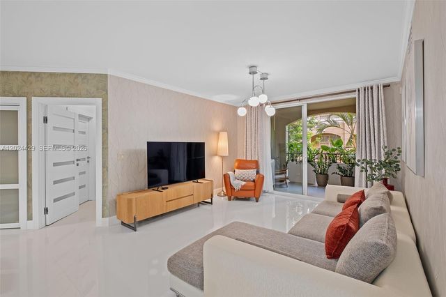 17145 N Bay Road 4204, Sunny Isles Beach, FL 33160