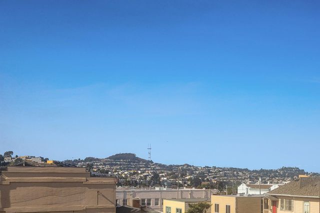 844 Brunswick Street, San Francisco, CA 94112