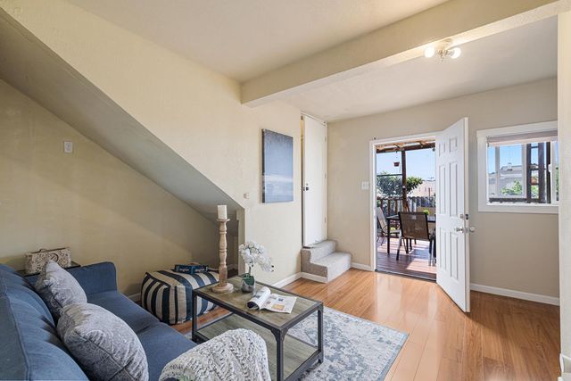 844 Brunswick Street, San Francisco, CA 94112