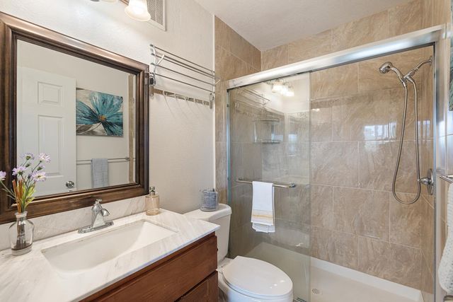 844 Brunswick Street, San Francisco, CA 94112