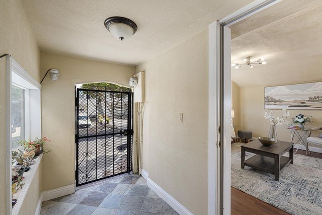 844 Brunswick Street, San Francisco, CA 94112