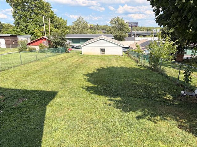619 2nd Street 1st floor, Whitehall Twp, PA 18052