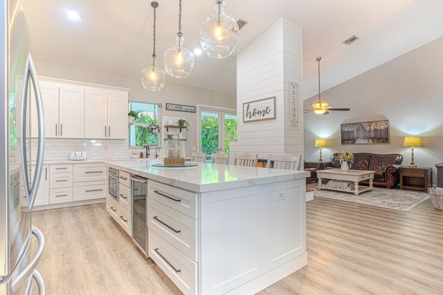 17441 77th Lane N, The Acreage, FL 33470