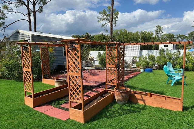 17441 77th Lane N, The Acreage, FL 33470