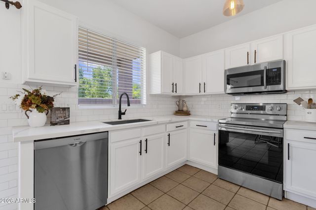 2545 E Harrison Court, Gilbert, AZ 85295