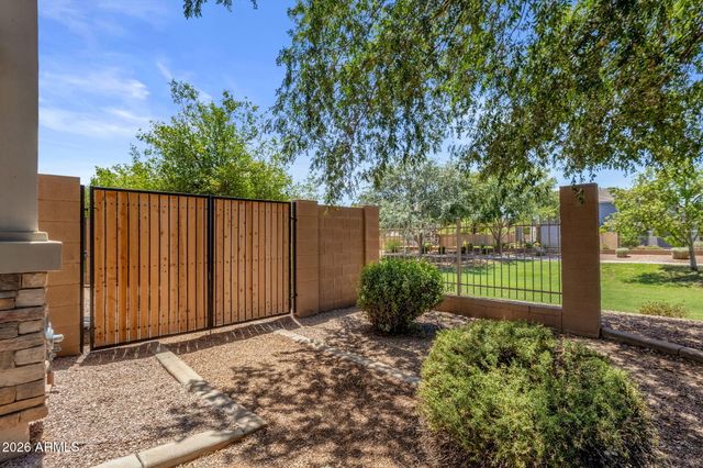 2545 E Harrison Court, Gilbert, AZ 85295