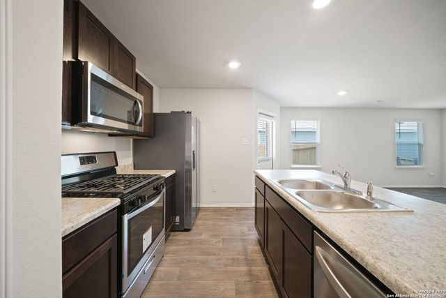 5830 Kendall Prairie, San Antonio, TX 78244