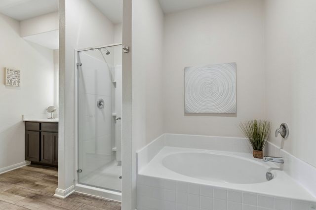 203 Point Rider Road, Newark, TX 76071