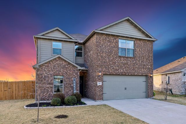 203 Point Rider Road, Newark, TX 76071