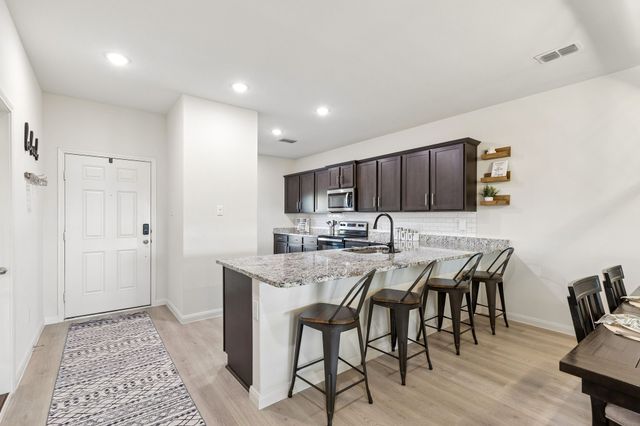 203 Point Rider Road, Newark, TX 76071