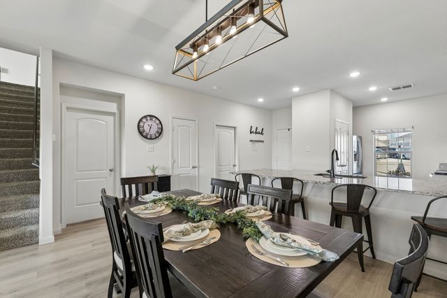 203 Point Rider Road, Newark, TX 76071