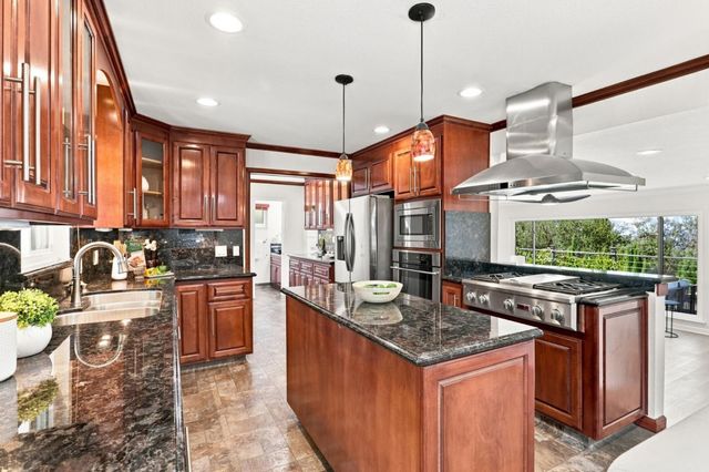 895 Tybalt Drive, San Jose, CA 95127