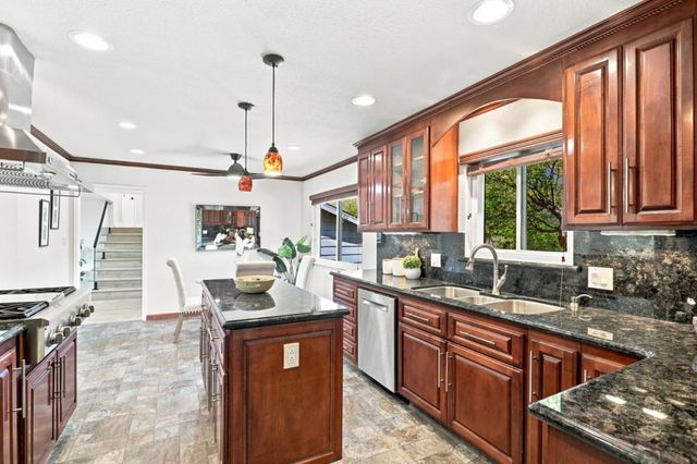 895 Tybalt Drive, San Jose, CA 95127