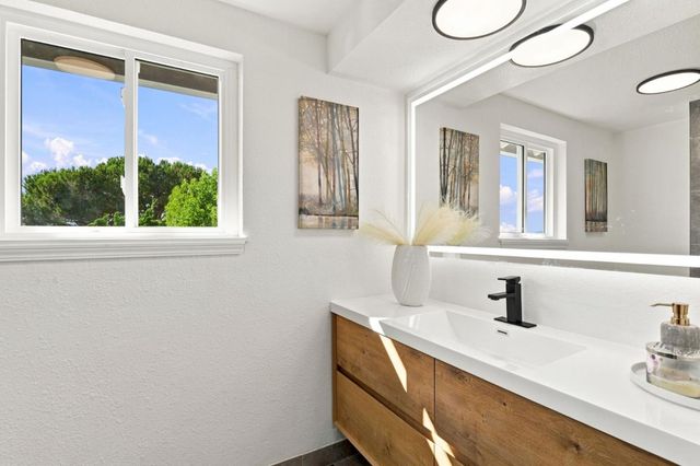 895 Tybalt Drive, San Jose, CA 95127