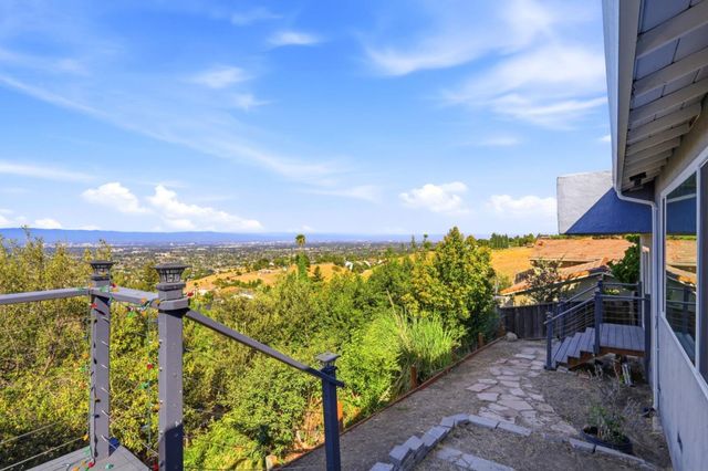 895 Tybalt Drive, San Jose, CA 95127