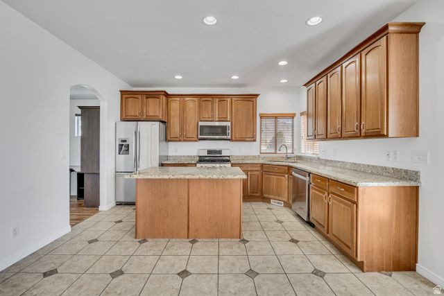 11822 N 6260 W, Highland, UT 84003