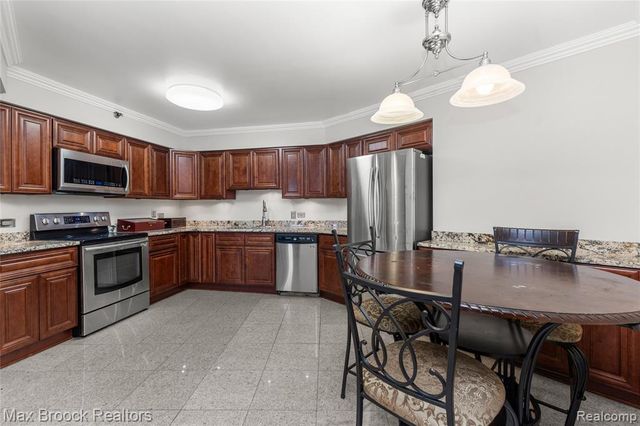 5000 Town Center 2605, Southfield, MI 48075