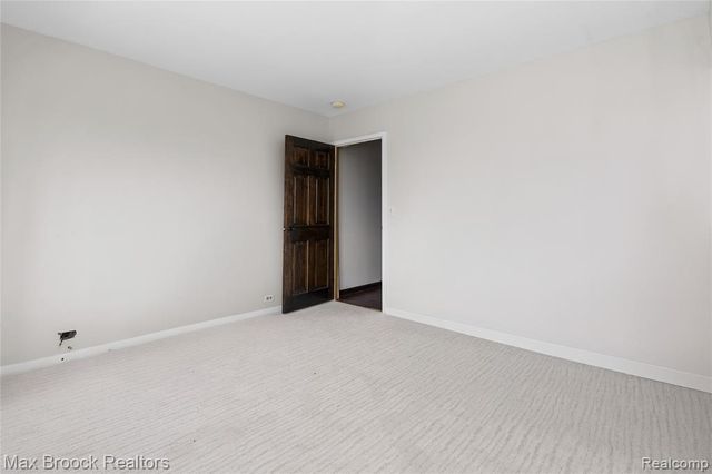 5000 Town Center 2605, Southfield, MI 48075