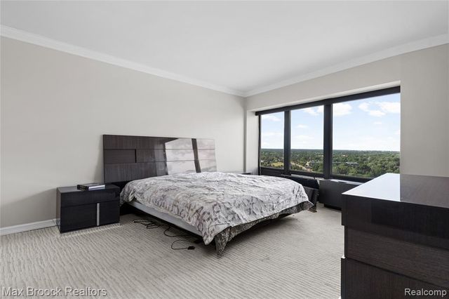 5000 Town Center 2605, Southfield, MI 48075