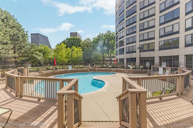 5000 Town Center 2605, Southfield, MI 48075