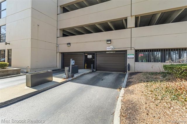 5000 Town Center 2605, Southfield, MI 48075