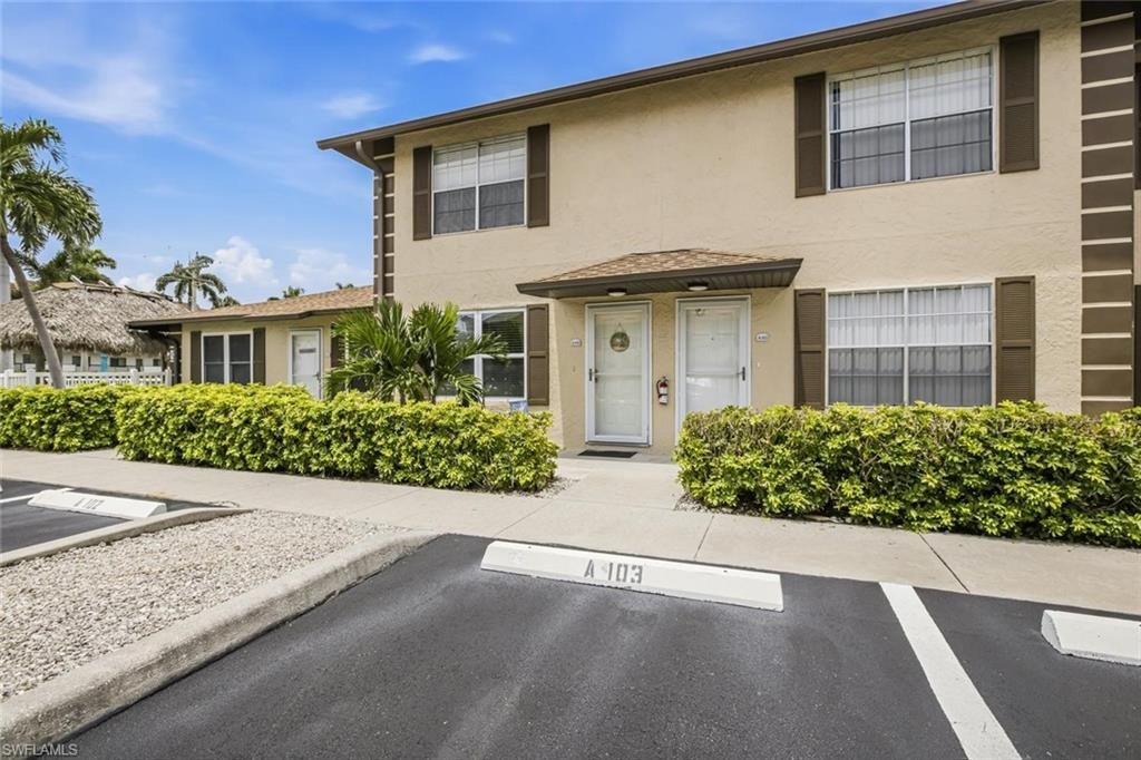731 Elkcam CIR A102, MARCO ISLAND, FL 34145 — exterior