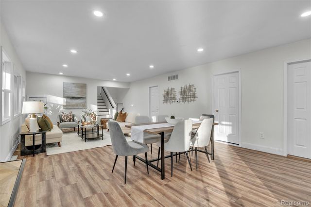 8165 Leonard Drive, Holly Township, MI 48442