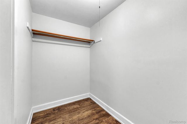 8165 Leonard Drive, Holly Township, MI 48442