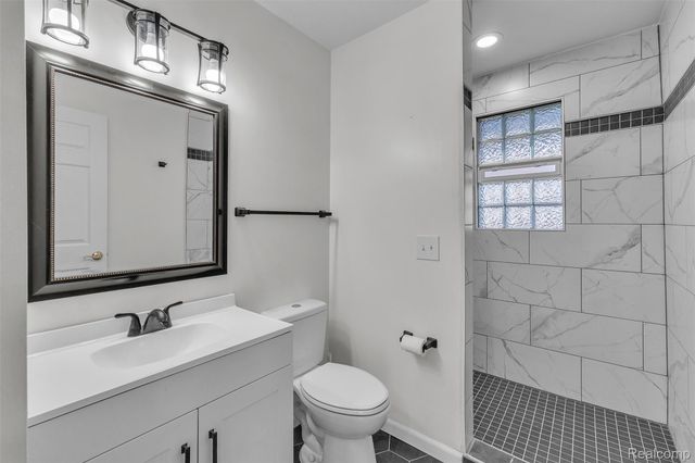 8165 Leonard Drive, Holly Township, MI 48442