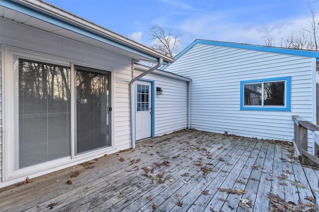 8165 Leonard Drive, Holly Township, MI 48442