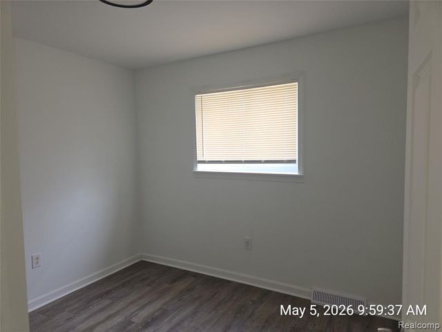 4843 Katherine Street, Dearborn Heights, MI 48125