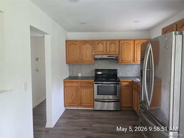 4843 Katherine Street, Dearborn Heights, MI 48125