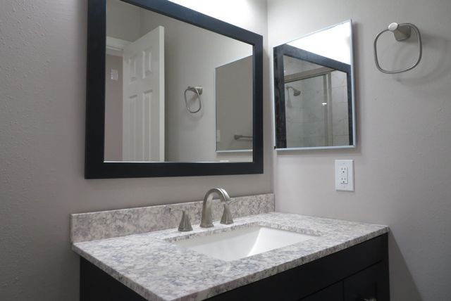 1606 Caslyn Drive, Rosenberg, TX 77471