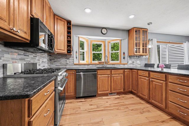 3169 Natures Place Drive SE, Lowell, MI 49331